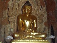 Buda obložen zlatom