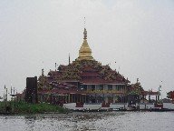 Pagoda Phaung Daw Oo Paya